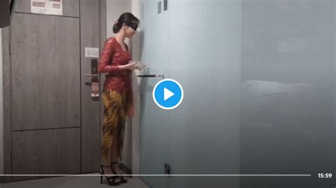 kebaya merah viral video